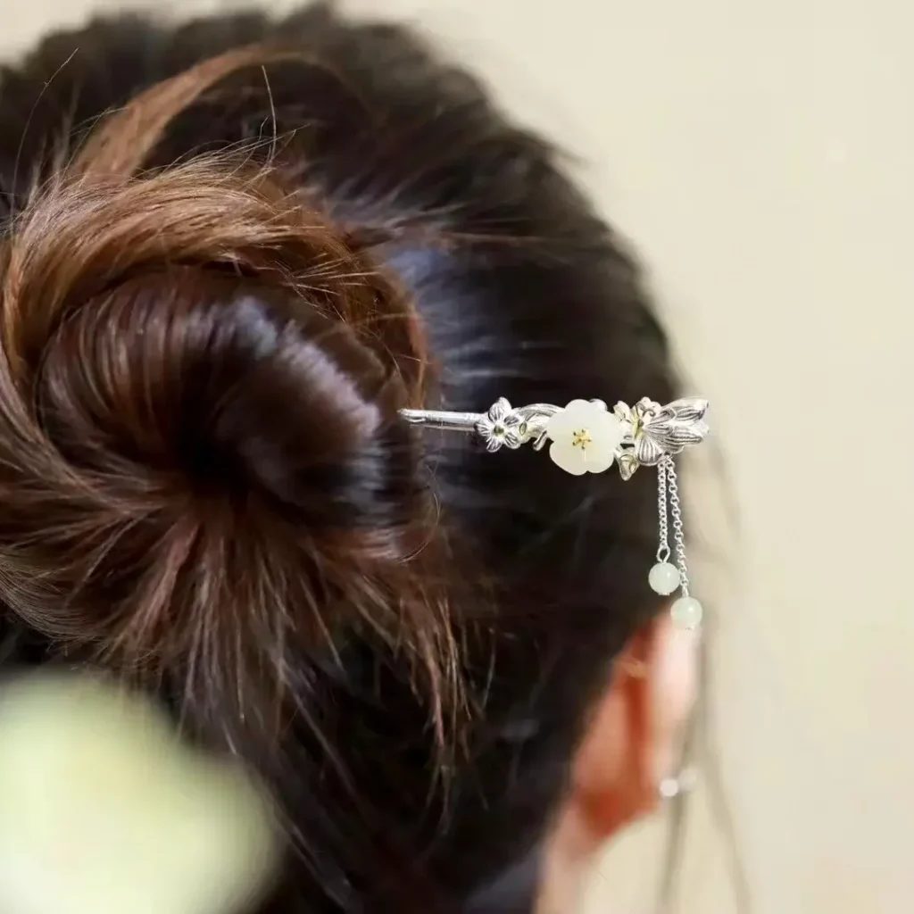 silver flower hairpin